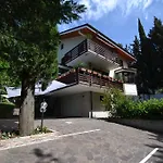Trieste59 לינה וארוחת בוקר 4*